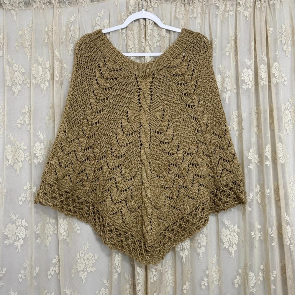 Elegant Tan Knit Women's Sweater